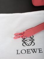 LOEWE Puzzle ショルダーバッグ ケース付き 19*13cm 24*15cm - 画像 (11)