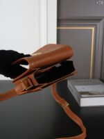 YSL SOLFERINO Box ショルダーバッグ ケース付き 18.5*14cm 23*16cm - 画像 (8)