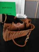 Bottega Veneta Andiamo ハンドバッグ ケース付き 24*20cm - 画像 (12)