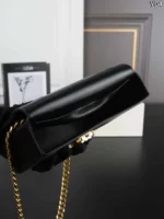 CELINE Claude ショルダーバッグ ケース付き 21*19cm - 画像 (9)