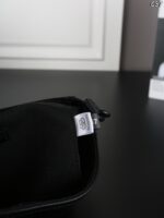 Balenciaga Army P190 ショルダーバッグ 24*16cm - 画像 (9)