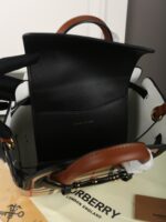 Burberry ショルダーバッグ トートバッグ 32*29cm 21*19cm - 画像 (12)
