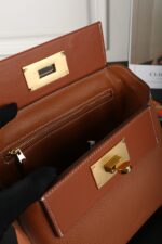 HERMES ハンドバッグ ショルダーバック ケース付き 21*16cm - 画像 (12)