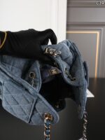CHANEL 25Bag 25C hobo デニム 水筒バック ケース付き 22*15.5cm 26*19cm - 画像 (7)