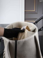 CHANEL 22SS Tote トートバッグ ポーチ付き ケース付き 32*25cm 37*29cm - 画像 (6)