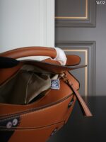 LOEWE Puzzle ショルダーバッグ ケース付き 19*12cm 24*15cm 28.5*18cm - 画像 (10)