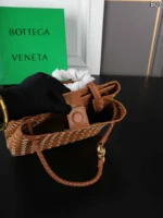 Bottega Veneta Andiamo ハンドバッグ ケース付き 24*20cm - 画像 (13)