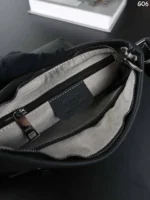 HERMES ショルダーバッグ ケース付き 25*27cm 29*22cm - 画像 (12)