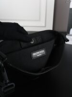 Balenciaga Army P190 ショルダーバッグ 24*16cm - 画像 (10)