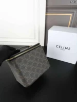 CELINE Triomphe 化粧ポーチ ケース付き 17*15cm - 画像 (9)