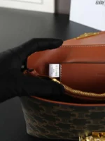 CELINE Nino ハンドバッグ ショルダーバッグ ケース付き 20*13.5cm - 画像 (7)