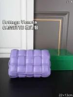 Bottega Veneta BV CASSETTE 手持ちバッグ ケース付き 20*13cm - 画像 (15)