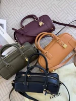 LOEWE Amazona 23 Cropped ショルダーバック ケース付き 23*10*11cm - 画像 (3)