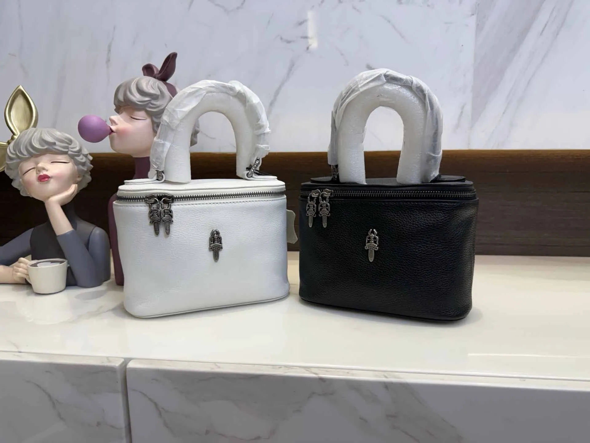 wsxc1786569327718_0 Chrome Hearts ハンドバッグ ショルダーバック 20*16cm - 画像 (1)