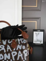 LV SPEEDY ハンドバッグ ショルダーバック ケース付き 30*20CM - 画像 (12)