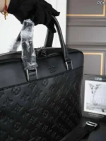 LV  ショルダーバック 38*28cm - 画像 (16)