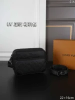 LV Monogram Archive ショルダーバック ケース付き 22*16cm - 画像 (6)