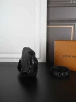 LV Monogram Archive ショルダーバック ケース付き 22*16cm - 画像 (13)