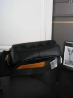 LV Outddoor ショルダーバック ケース付き 26*20cm - 画像 (12)