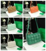 BV ショルダーバッグ ケース付き 26*18cm - 画像 (5)
