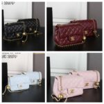 CHANEL Classic Flap CF 2 ショルダーバック ケース付き 17*20cm 20*13cm - 画像 (3)